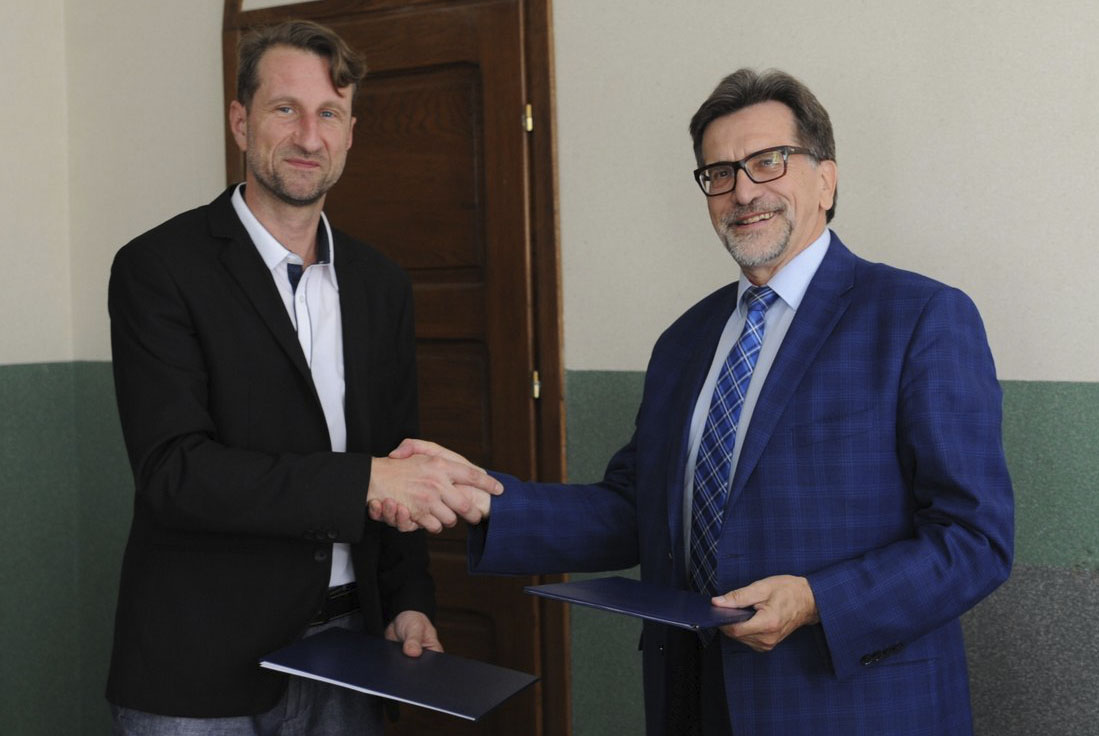 Więcej o: Podpisanie umowy o współpracy z PWSZ w Kalisz.
