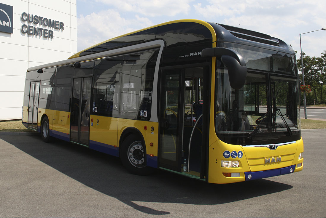 Więcej o: 11 nowych autobusów hybrydowych zasili flotę KLA.